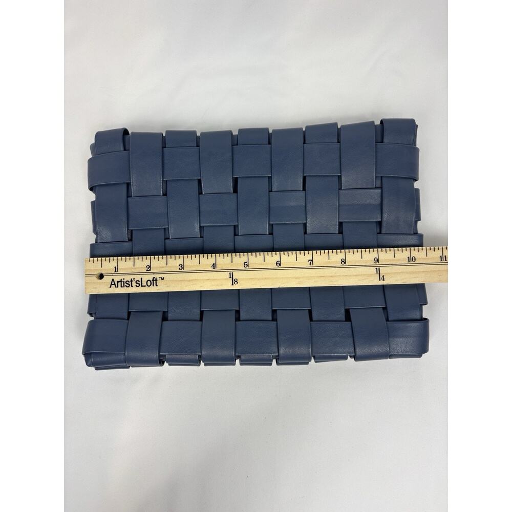 Remi / Reid Anthropologie Lindy Woven Clutch Shoulder Bag Blue Vegan Leather Gol - Picture 6 of 8